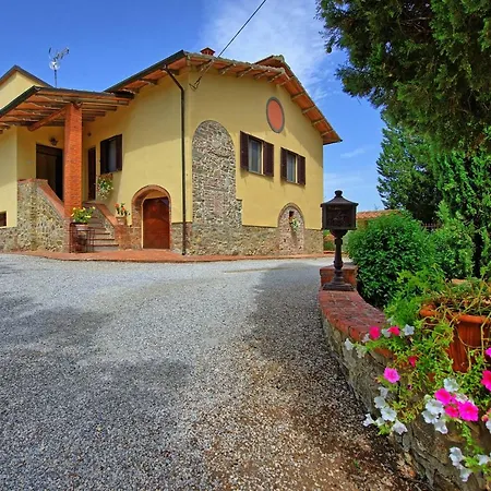 Gloria By Posarellivillas Lucignano